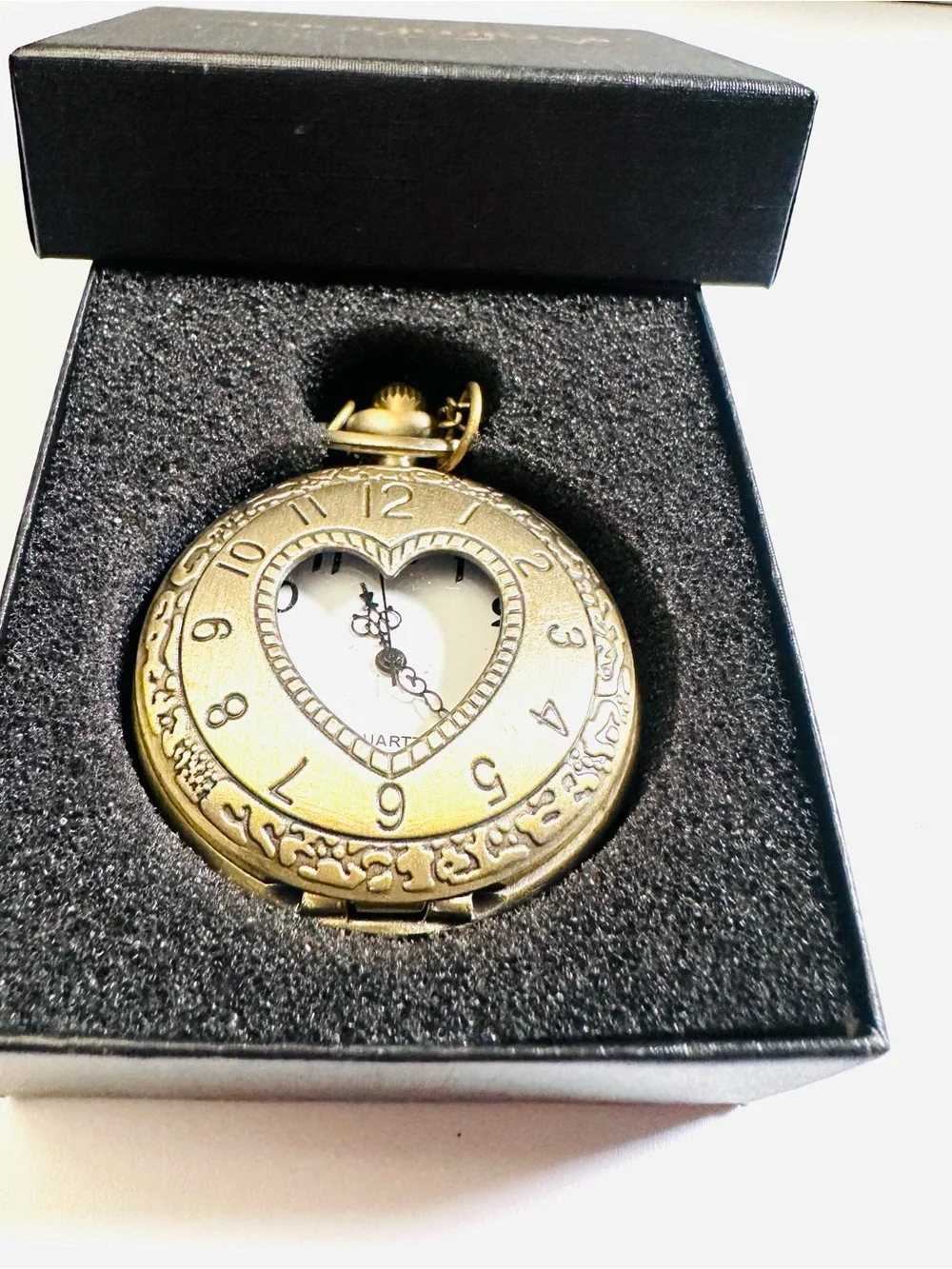 💛 HEART POCKET WATCH 💛 Antique Bronze-Tone Quartz • Ornate Vintage-Inspired Neck